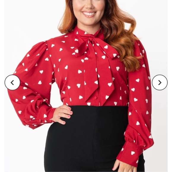 Unique Vintage Tops - Unique Vintage Heart Print Blouse - Size Medium